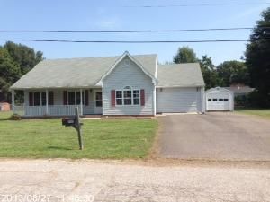 703 Dendron St, Hopewell, VA 23860