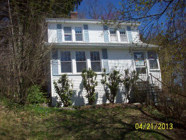 22 Rob Roy Rd, Worcester, MA 01602