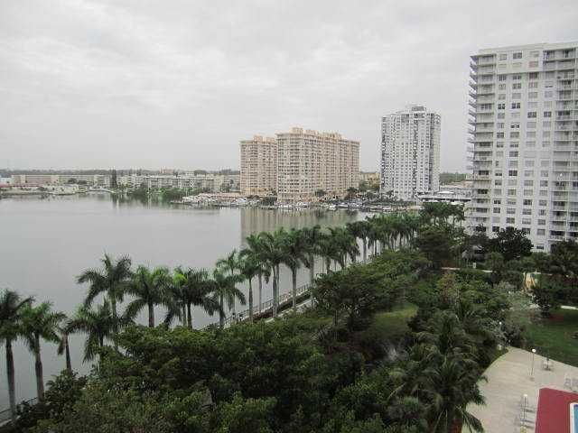 2851 NE 183 ST # 914E, North Miami Beach, FL 33160