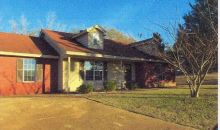 386 Meadowview Dr Elmore, AL 36025