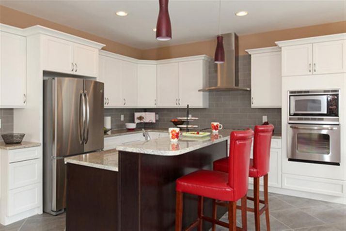 4 23 VILLAGE PL, Secaucus, NJ 07094