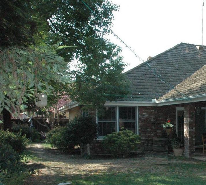 204 Windsor Court, Exeter, CA 93221