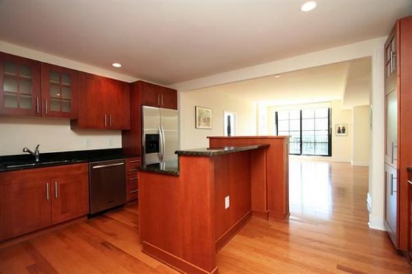 512 1025 MAXWELL LANE, Hoboken, NJ 07030