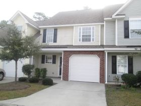 604 Poplar Grove Pl, Summerville, SC 29483