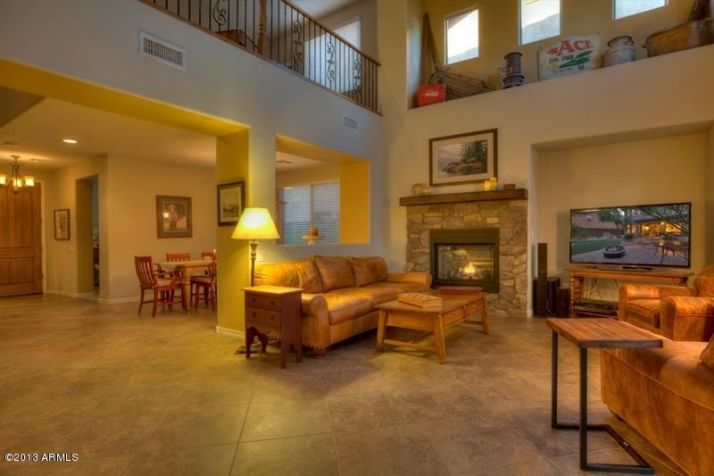 21009 N 38th Place, Phoenix, AZ 85050