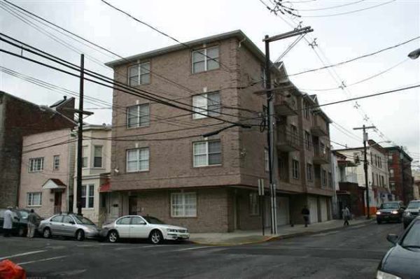 4 2519 WEST ST, Union City, NJ 07087