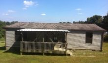 4283 Ronnie Lake Rd Utica, KY 42376