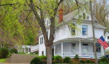 1914 LAKE BARKLEY DR Kuttawa, KY 42055