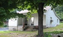 108 HOLLY LANE Kuttawa, KY 42055