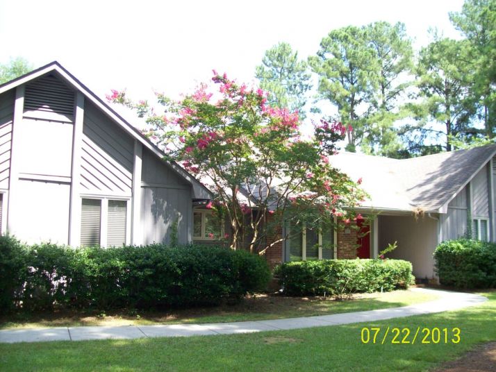 2928 Hybart St, Fayetteville, NC 28303