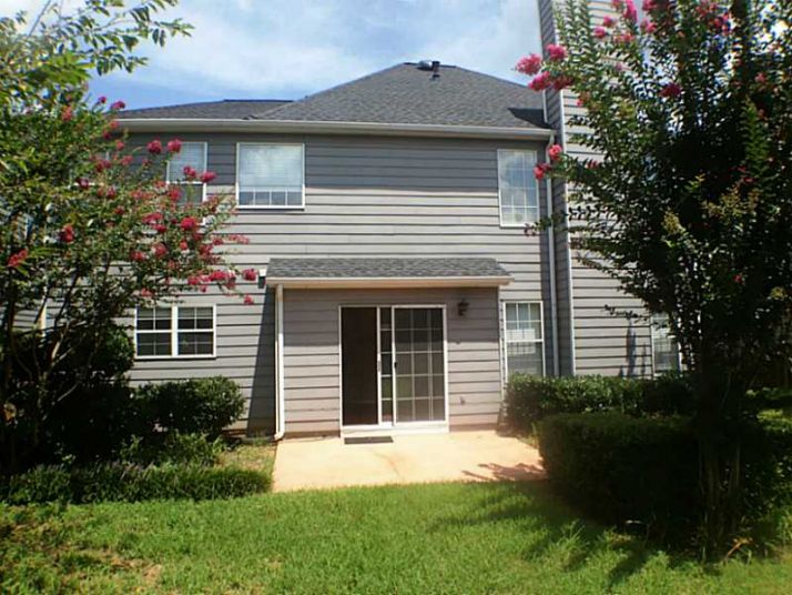 13015 Crabapple Lake Drive, Roswell, GA 30076