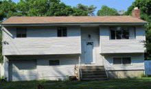 167 Woodland Ave Central Islip, NY 11722