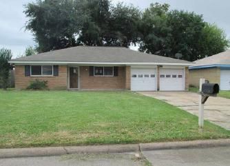 2309 15th Ave N, Texas City, TX 77590