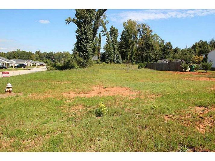 17 Cole Court Drive, Commerce, GA 30529