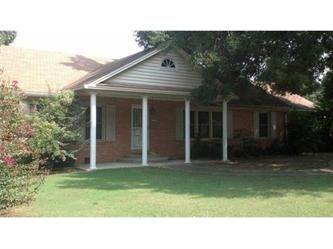 1210 Wilmar Cir, Jonesboro, AR 72401