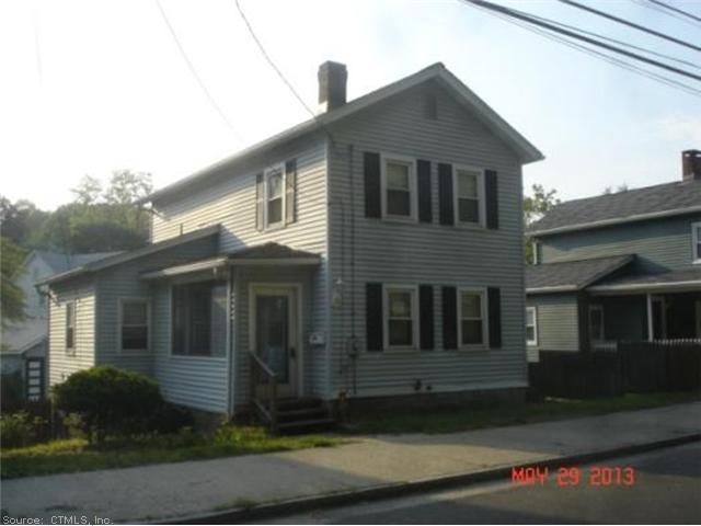 61 N State St, Ansonia, CT 06401