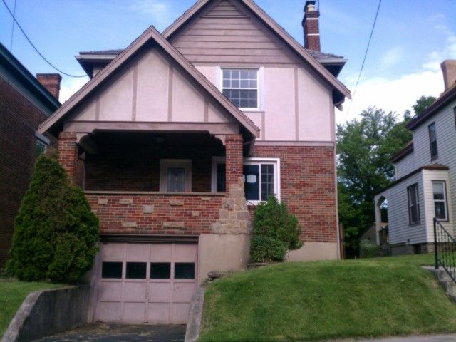 4229 Leonard Ave, Cincinnati, OH 45217