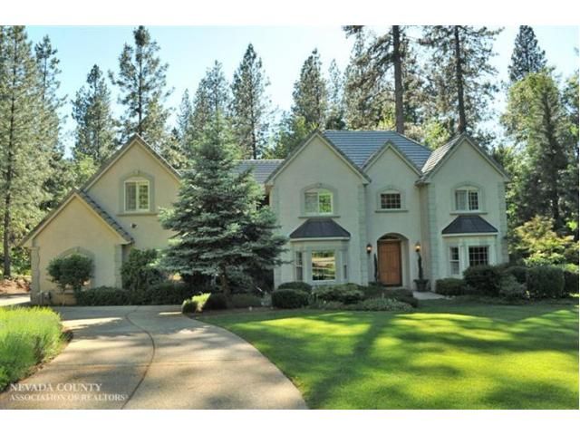 13082 Somerset Dr, Grass Valley, CA 95945