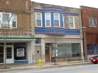 16 W St Charles Rd, Lombard, IL 60148