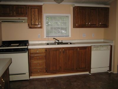52227 Harrisburg Lane, New Baltimore, MI 48051
