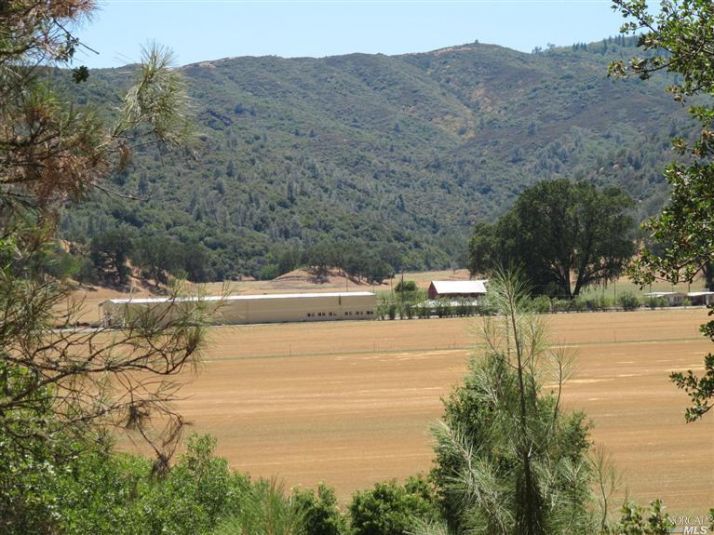 4881 New Long Valley Rd, Clearlake Oaks, CA 95423