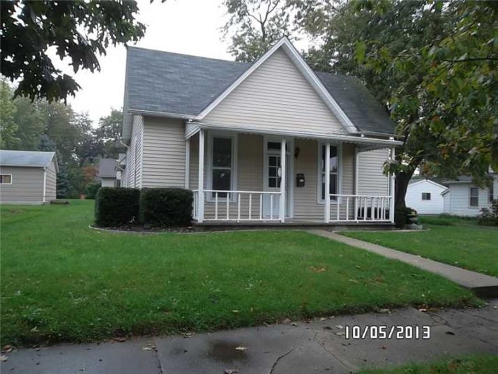 817 N Jameson St, Lebanon, IN 46052