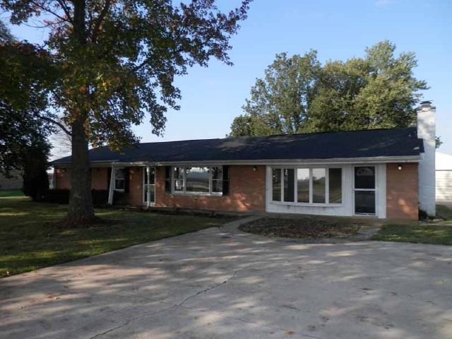 5820 N Stillwell Rd, Piqua, OH 45356