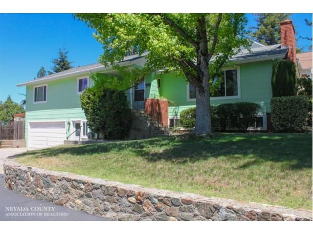 10372 Alta St, Grass Valley, CA 95945