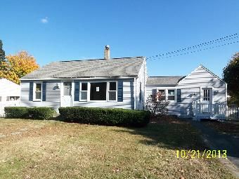 6 Weinhold Cir, Salem, NH 03079