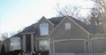 529 Ne Emerald Drive Lees Summit, MO 64064