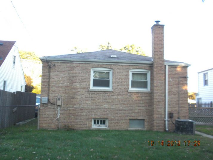 9642 Central Ave, Oak Lawn, IL 60453