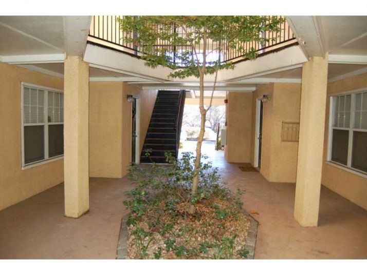 Unit J19 - 1150 Collier Road Nw, Atlanta, GA 30318