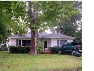 17 Chickasaw Cir, Mobile, AL 36611