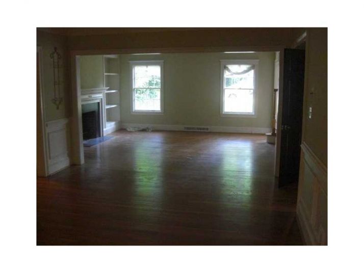 881 Wildwood Road, Atlanta, GA 30324