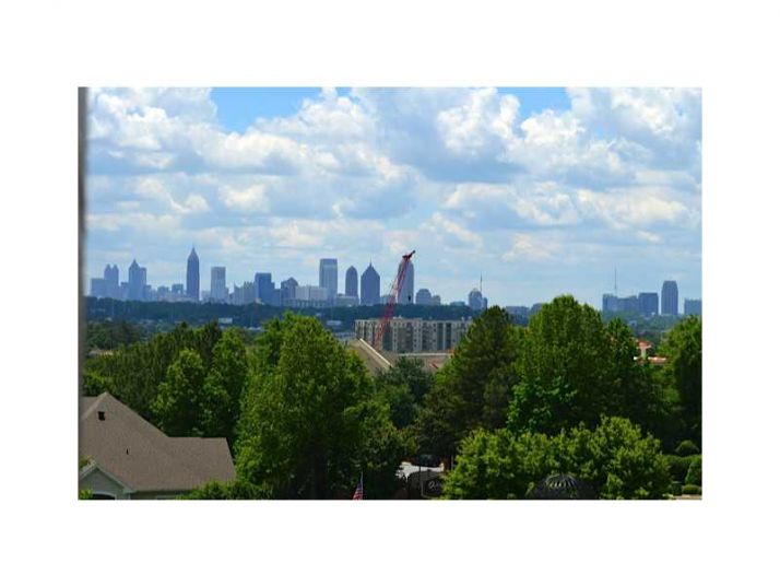 934 Canterbury Lane, Atlanta, GA 30324