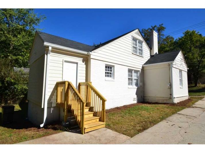 2123 Delowe Drive, Atlanta, GA 30344