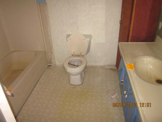 8935 E 2360 North Road, Collison, IL 61831