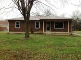 130 Bean Dr, Shepherdsville, KY 40165