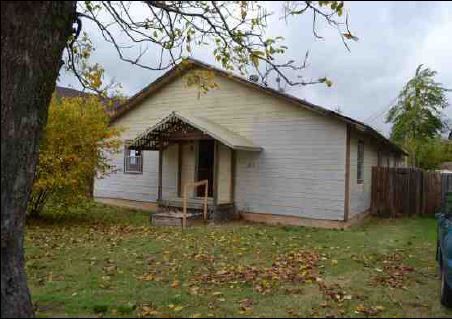 221-223 Birch Ave, Yukon, OK 73099