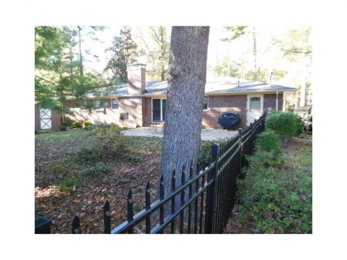 650 Dogwood Trail, Commerce, GA 30529