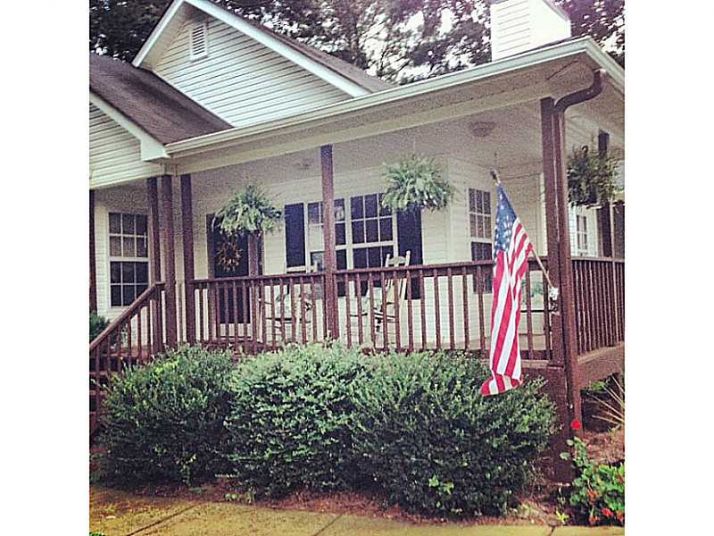 208 Millstone, Commerce, GA 30529