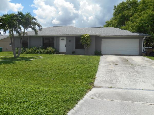 210 SW 46th Street, Cape Coral, FL 33914