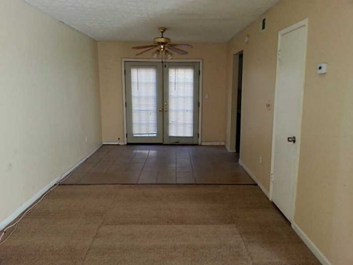 2401 Avon Avenue, Ellenwood, GA 30294