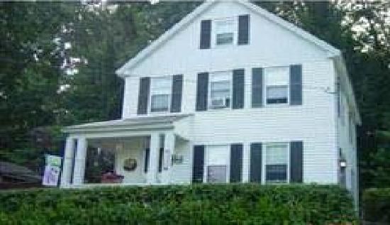 214 Canton St, Fitchburg, MA 01420