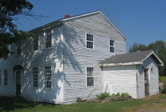493 Center Minot Hill Rd, Minot, ME 04258