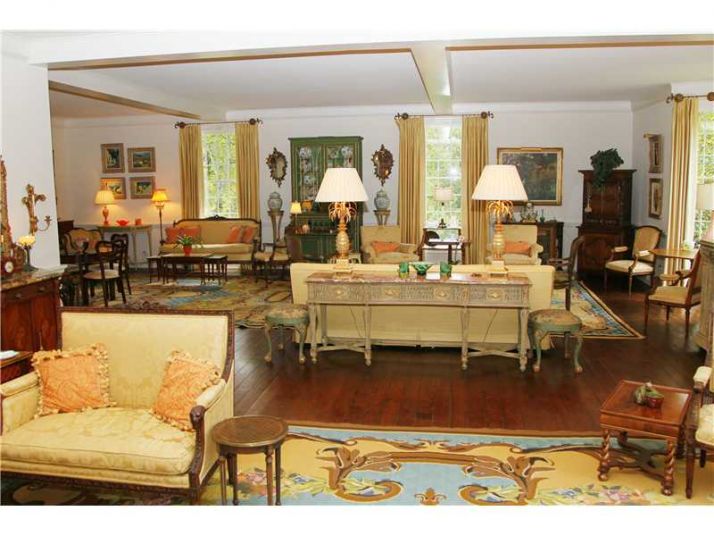 711 Broadland Road Nw, Atlanta, GA 30327