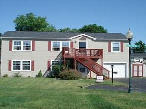 Roosevelt, State College, PA 16801