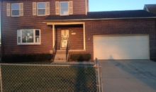 10304 Oakland St Detroit, MI 48211