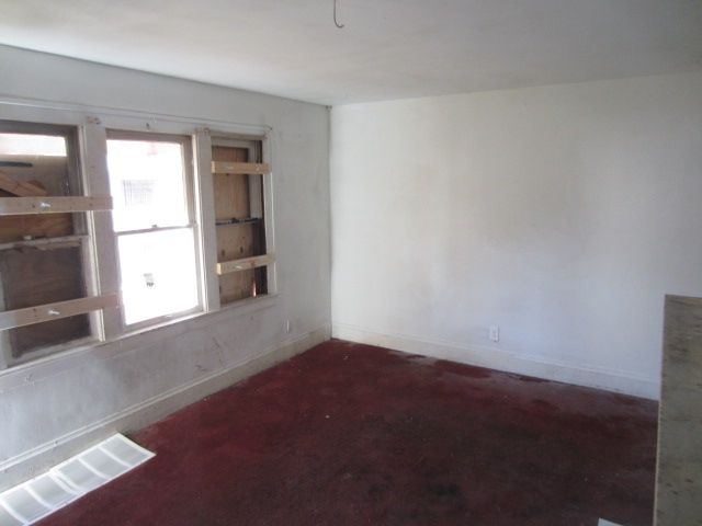 321 S Richardson Ave, Columbus, OH 43204