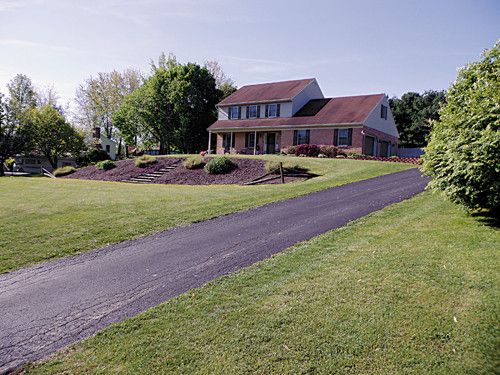 266 SCHOOL HOUSE RD, New Providence, PA 17560
